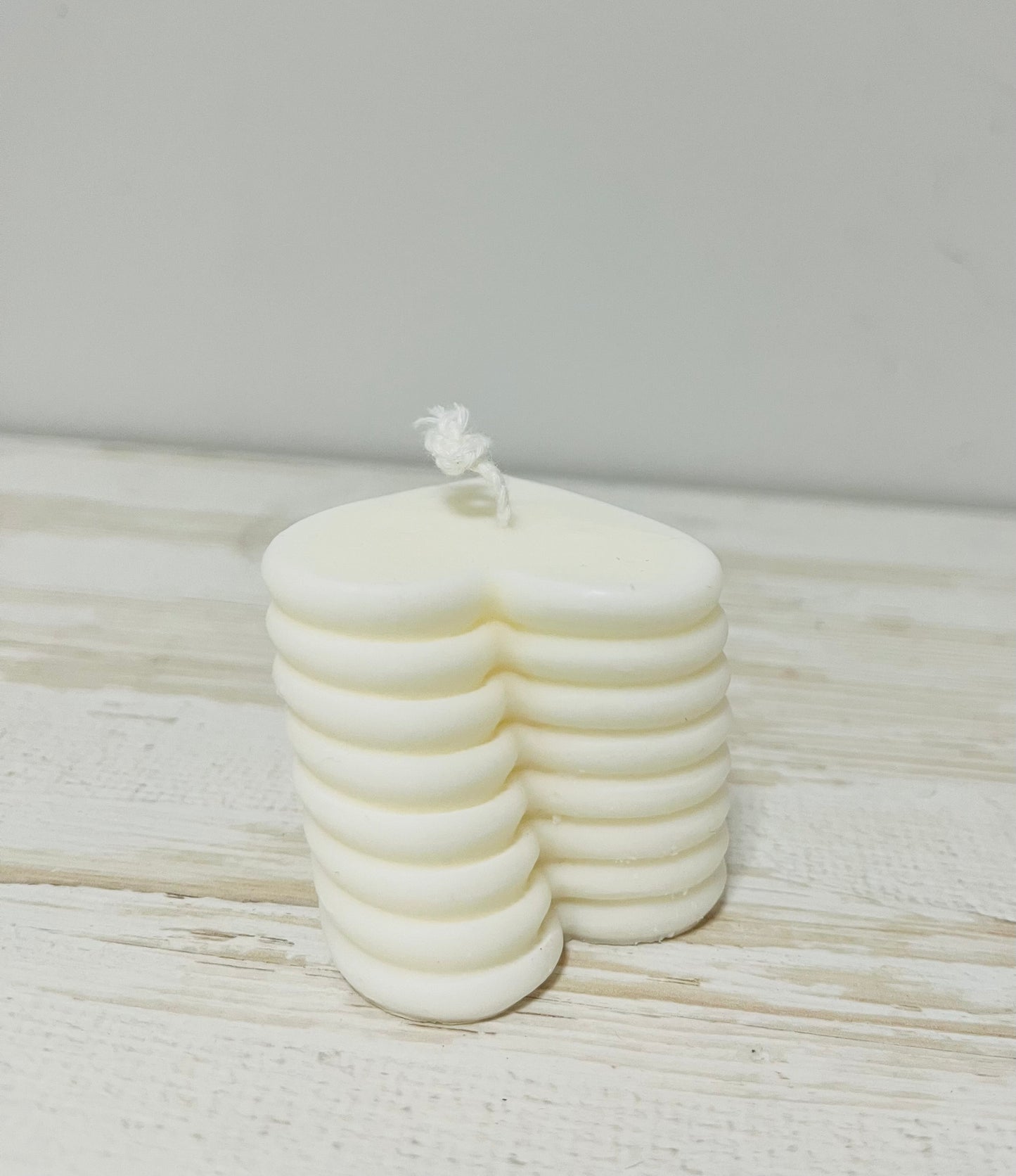 Vela espiral de corazones